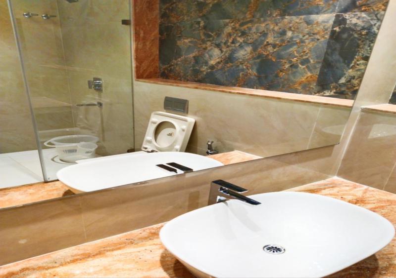 The Paradise Hotel - Luxury Stay Kanchipuram Eksteriør billede