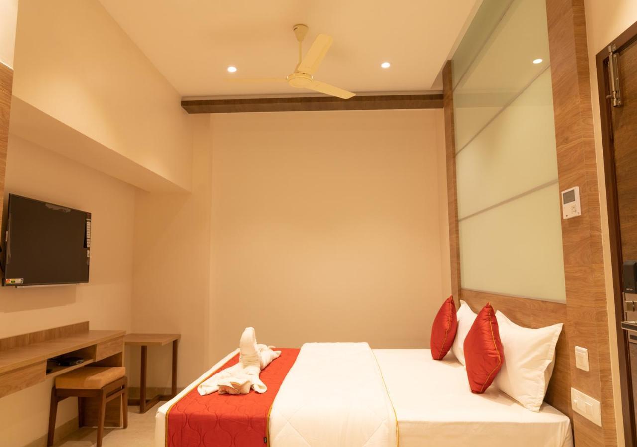 The Paradise Hotel - Luxury Stay Kanchipuram Eksteriør billede