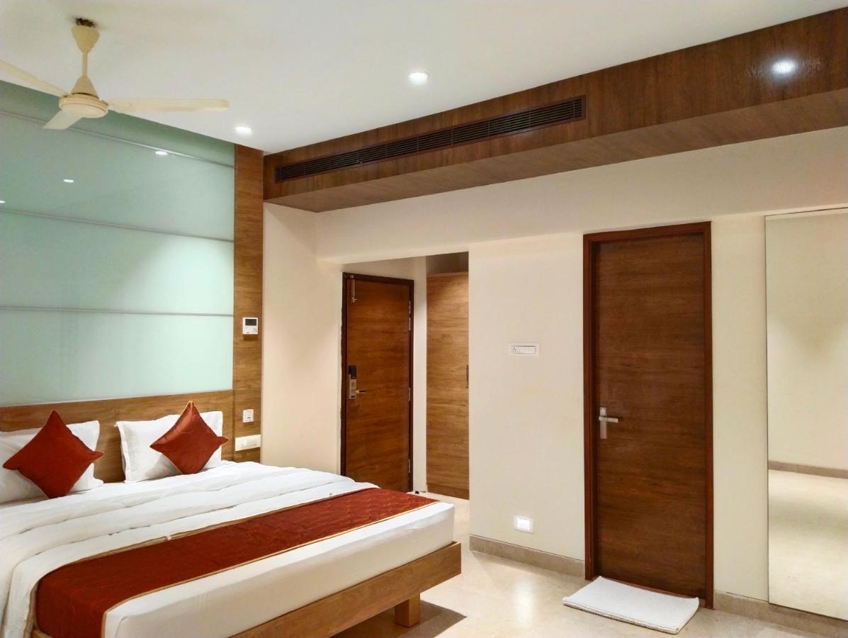 The Paradise Hotel - Luxury Stay Kanchipuram Eksteriør billede